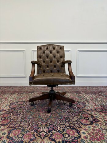 Klassiek-Antiek-Engels-Vintage-Chesterfield-Bureaustoel-President-Chair-Bruin-Leder