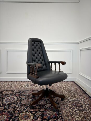 Klassiek-Engels-Antiek-Oud-Chesterfield-Vintage-Bureaustoel-President-Chair-Zwart-Leder