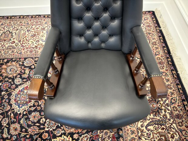 Klassiek-Engels-Antiek-Oud-Chesterfield-Vintage-Bureaustoel-President-Chair-Zwart-Leder