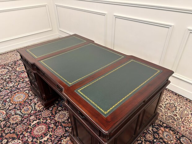 Klassiek-Engels-Antiek-Oud-Vintage-Chesterfield-Bureau-Desk-Partnerdesk-Groen-Leder