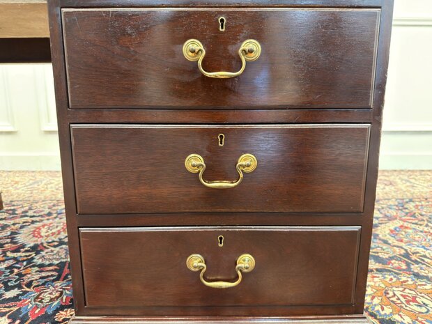 Klassiek-Engels-Antiek-Oud-Vintage-Chesterfield-Bureau-Desk-Partnerdesk-Bruin-Leder
