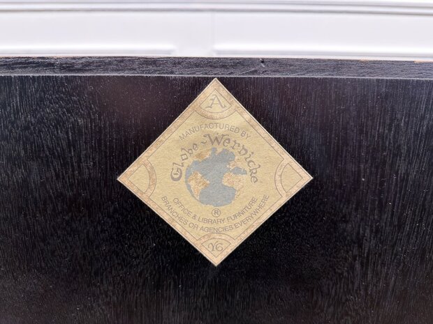 Klassiek-Engels-Antiek-Oud-Vintage-Chesterfield-Set-Originele-Globe-Wernicke-Boekenkast-Bibliotheekkast-Kast
