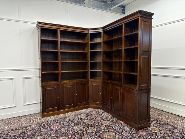 Klassiek-Antiek-Oud-Engels-Vintage-Chesterfield-Mahonie-Boekenkast-Hoekkast-Kast