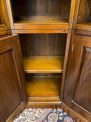 Klassiek-Antiek-Oud-Engels-Vintage-Chesterfield-Mahonie-Boekenkast-Hoekkast-Kast