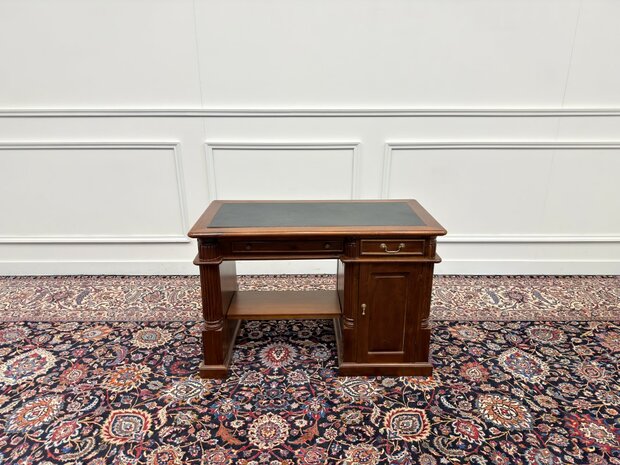 Klassiek-Engels-Antiek-Oud-Vintage-Chesterfield-Bureau-Desk-Zwart-Leder