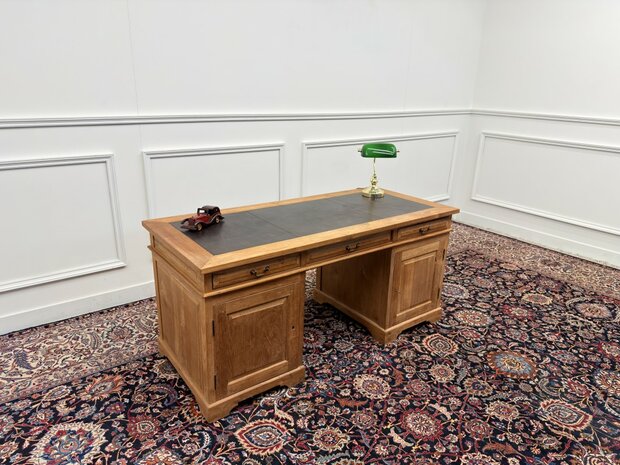 Klassiek-Engels-Antiek-Oud-Vintage-Chesterfield-Teak-Bureau-Desk-Bruin-Leder