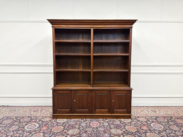 Klassiek-Engels-Antiek-Oud-Mahoniehout-Vintage-Chesterfield-Boekenkast-Kast