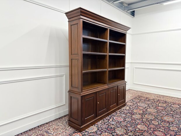 Klassiek-Engels-Antiek-Oud-Mahoniehout-Vintage-Chesterfield-Boekenkast-Kast