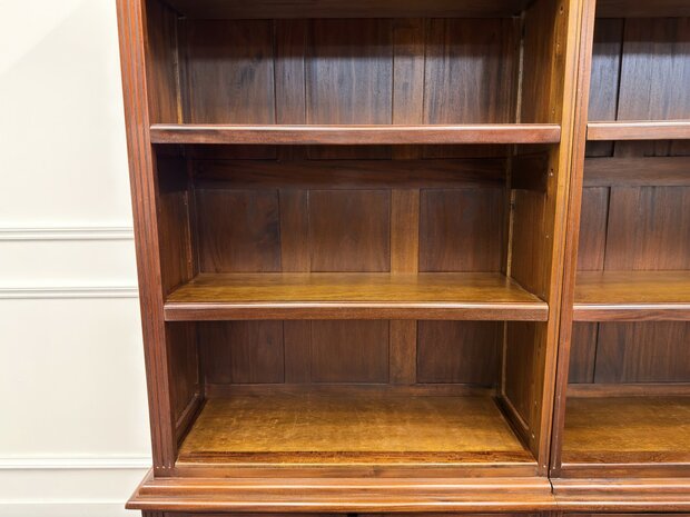 Klassiek-Engels-Antiek-Oud-Mahoniehout-Vintage-Chesterfield-Boekenkast-Kast