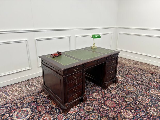Klassiek-Engels-Antiek-Oud-Vintage-Chesterfield-Bureau-Desk-Groen-Leder-Ingelegd