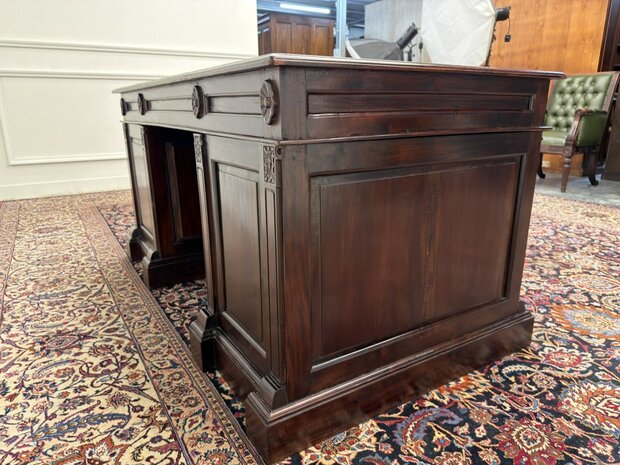 Klassiek-Engels-Antiek-Oud-Vintage-Chesterfield-Bureau-Desk-Groen-Leder-Ingelegd