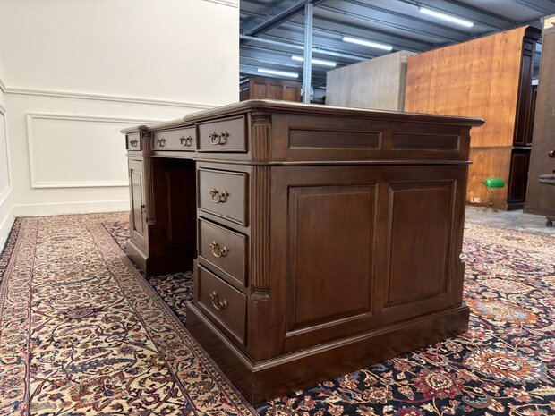 Klassiek-Engels-Oud-Antiek-Chesterfield-Vintage-Bureau-Desk-Partnerdesk-Groen-Leder