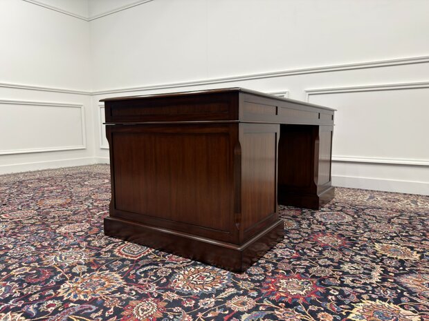 Klassiek-Antiek-Engels-Oud-Chesterfield-Originele-Globe-Wernicke-Bureau-Hoekbureau-Desk-Mahoniehout-Groen-Leder