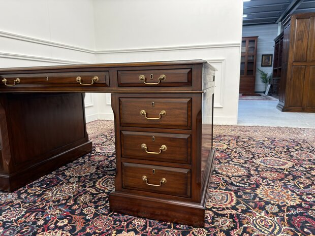 Klassiek-Antiek-Engels-Oud-Chesterfield-Originele-Globe-Wernicke-Bureau-Hoekbureau-Desk-Mahoniehout-Groen-Leder
