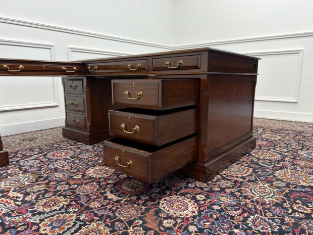 Klassiek-Antiek-Engels-Oud-Chesterfield-Originele-Globe-Wernicke-Bureau-Hoekbureau-Desk-Mahoniehout-Groen-Leder