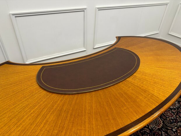 Klassiek-Antiek-Engels-Oud-Chesterfield-Art-Deco-Originele-Globe-Wernicke-Bureau-Desk-met-Bureaustoel-en-Bureaulegger