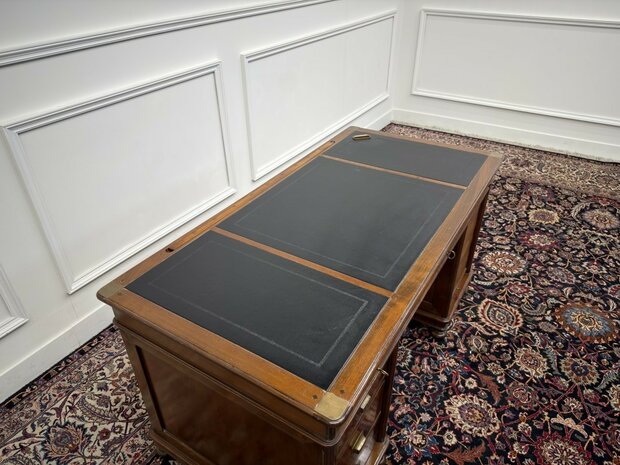 Klassiek-Antiek-Oud-Italiaans-Assi-D'asolo-Bureau-Desk-Kersenhout-Zwart-Leder
