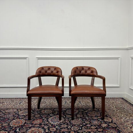 Klassiek-Engels-Antiek-Oud-Chesterfield-Bureaustoel-Stoel-Stoelen-Set