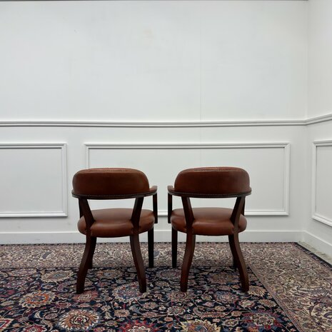 Klassiek-Engels-Antiek-Oud-Chesterfield-Bureaustoel-Stoel-Stoelen-Set