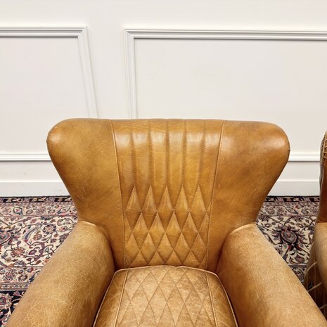 Klassiek-Engels-Antiek-Oud-Chesterfield-Aviator-Fauteuils-Schaapleder-Set