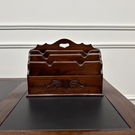 Klassieke-Engelse-mahonie-brievenhouder-organizer