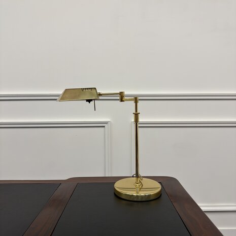 Klassieke-Bureaulamp-notaris-lamp-bankierslamp-messing-glazend
