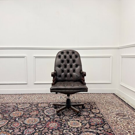 Klassiek-Antiek-Engels-Oud-Chesterfield-Bureaustoel-Desk-President-Chair-Bruin-Leder