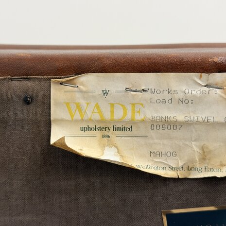 Klassiek-Engels-Antiek-Oud-Vintage-Wade-Chesterfield-Bureaustoel-Captain-Chair-Bruin-Leder-7