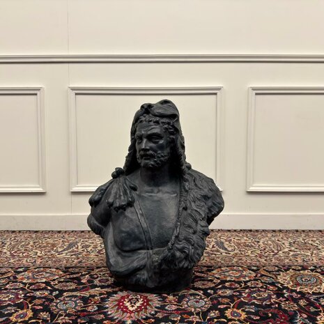 Buste-Borstbeeld-Hercules-door-Lucas-Faydherbe