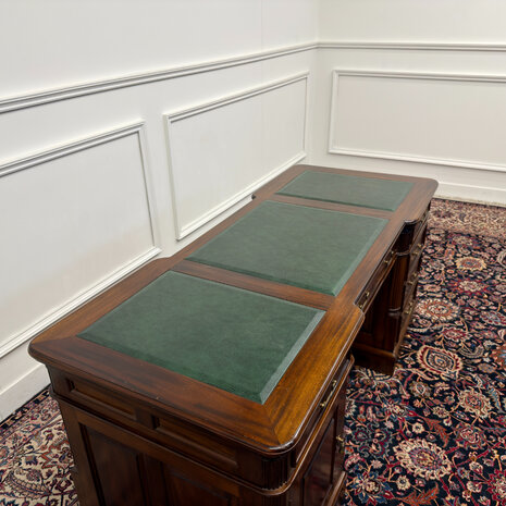 Klassiek-Engels-Oud-Antiek-Vintage-Chesterfield-Bureau-Desk-Groen-Leder