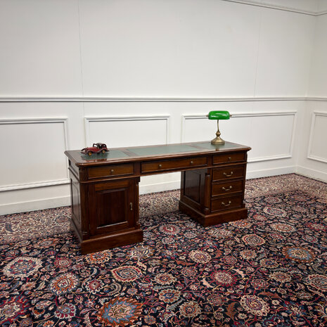 Klassiek-Antiek-Engels-Oud-Vintage-Chesterfield-Bureau-Desk-Groen-Leder