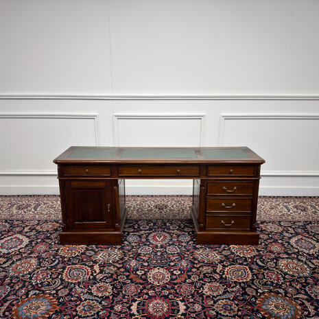 Klassiek-Antiek-Engels-Oud-Vintage-Chesterfield-Bureau-Desk-Groen-Leder