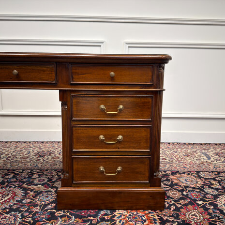Klassiek-Antiek-Engels-Oud-Vintage-Chesterfield-Bureau-Desk-Groen-Leder
