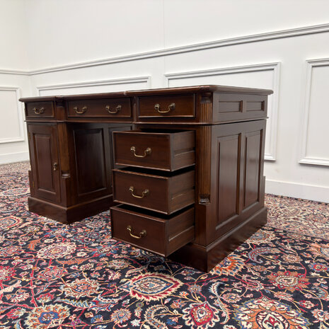 Klassiek-Antiek-Engels-Oud-Vintage-Chesterfield-Bureau-Desk-Groen-Leder