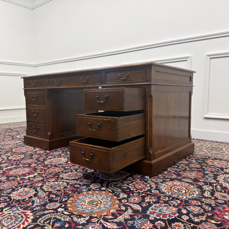 Klassiek-Engels-Antiek-Oud-Vintage-Chesterfield-Eiken-Eichholtz-Bureau-Desk