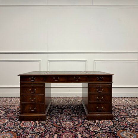 Klassiek-Engels-Antiek-Oud-Vintage-Chesterfield-Bureau-Desk-Groen-Leder