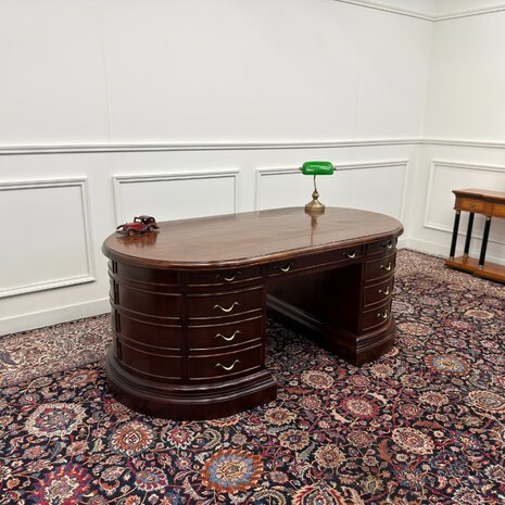Klassiek-Engels-Antiek-Oud-Vintage-Chesterfield-Groot-Ovaal-Bureau-Desk