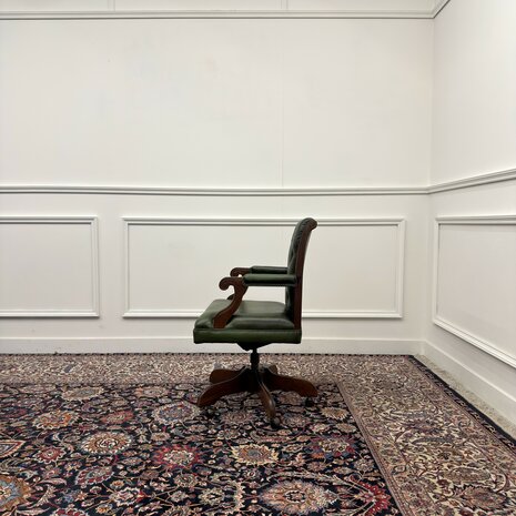 Klassiek-Engels-Antiek-Oud-Vintage-Chesterfield-Bureaustoel-President-Chair-Groen-Leder