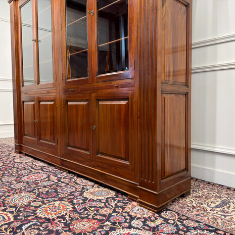Klassiek-Engels-Antiek-Oud-Vintage-Chesterfield-Boekenkast-Bibliotheekkast-Kast