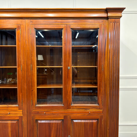 Klassiek-Engels-Antiek-Oud-Vintage-Chesterfield-Boekenkast-Bibliotheekkast-Kast