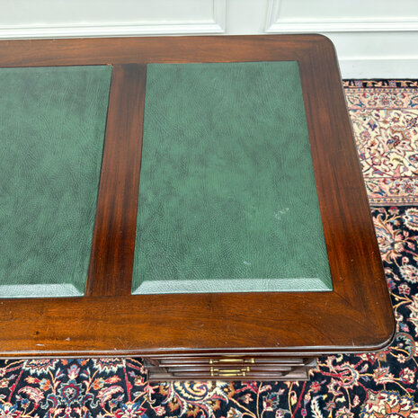 Klassiek-Engels-Antiek-Vintage-Chesterfield-Bureau-Desk-Groen-Leder