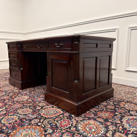 Klassiek-Engels-Antiek-Oud-Vintage-Chesterfield-Bureau-Desk-Groen-Leder-met-Achterschot