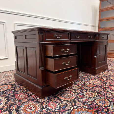 Klassiek-Engels-Antiek-Oud-Vintage-Chesterfield-Bureau-Desk-Groen-Leder-met-Achterschot