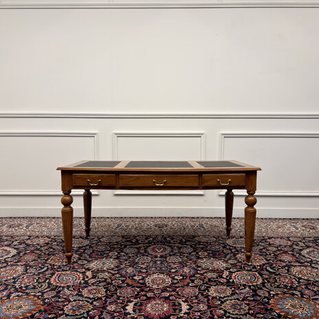 Klassiek-Engels-Antiek-Oud-Vintage-Chesterfield-Schrijftafel-Bureau-Desk-Zwart-Leder