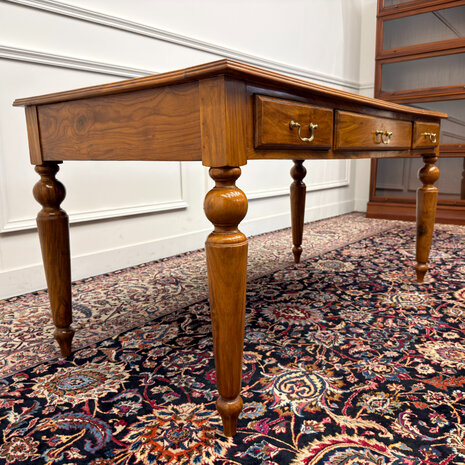 Klassiek-Engels-Antiek-Oud-Vintage-Chesterfield-Schrijftafel-Bureau-Desk-Zwart-Leder