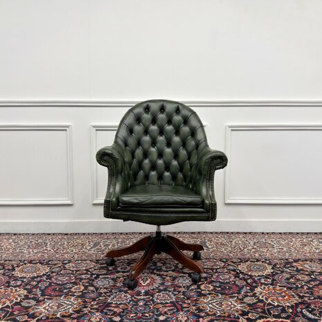 Klassiek-Engels-Chesterfield-Antiek-Oud-Vintage-Bureaustoel-Director-Directors-Chair-Groen-Leder-2