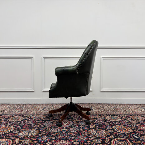 Klassiek-Engels-Chesterfield-Antiek-Oud-Vintage-Bureaustoel-Director-Directors-Chair-Groen-Leder-3