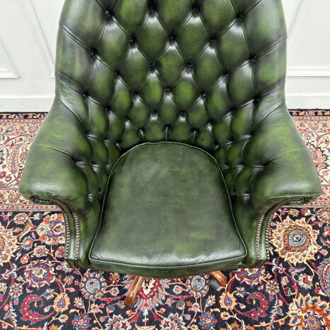 Klassiek-Engels-Chesterfield-Antiek-Oud-Vintage-Bureaustoel-Director-Directors-Chair-Groen-Leder-6