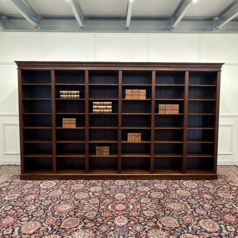 Klassiek-Engels-Antiek-Oud-Vintage-Chesterfiel-Grote-Open-Boekenkast-Kast-2