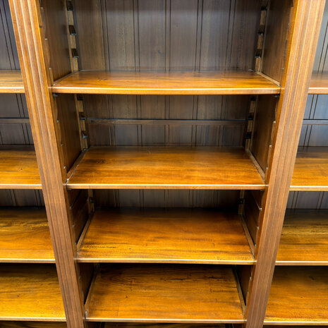 Klassiek-Engels-Antiek-Oud-Vintage-Chesterfiel-Grote-Open-Boekenkast-Kast-14